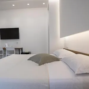 Kalibia And Bed & Breakfast