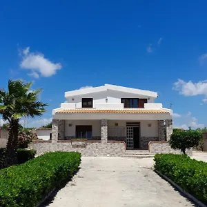 Casa Vacanze Enza Mazara del Vallo
